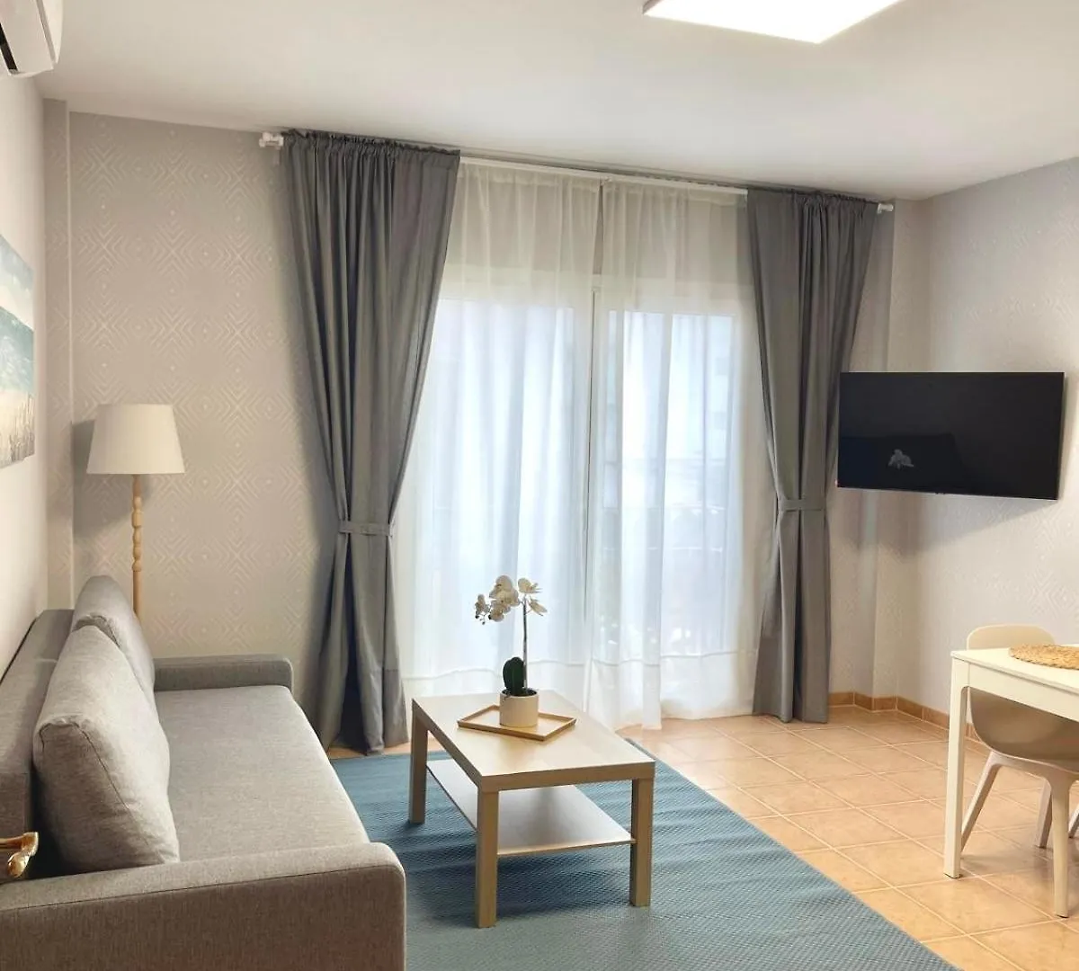 Oliva Aparts 102 New 2024! Lloret de Mar